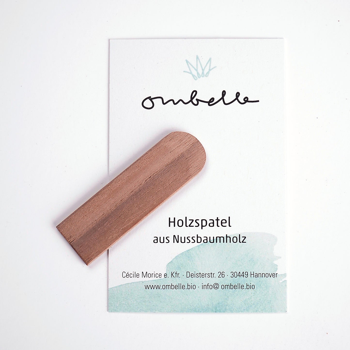 Ombelle Naturkosmetik Holz Spatel (mit Infokarte) handgemacht aus Nussbaum zur hygienischen Entnahme von Bio Deocreme und unraffinierter Fair Trade Shea Butter